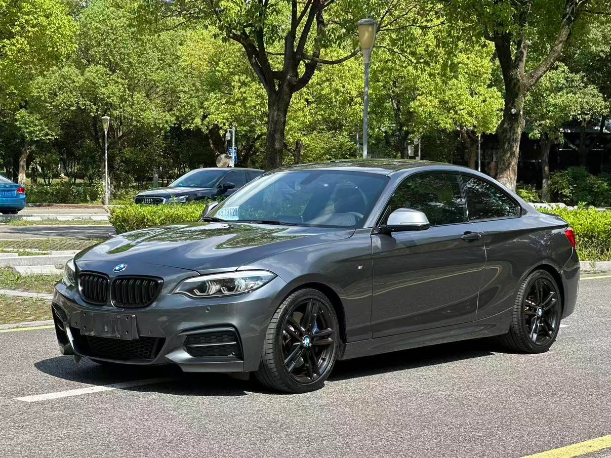 BMW 2 Series M240i