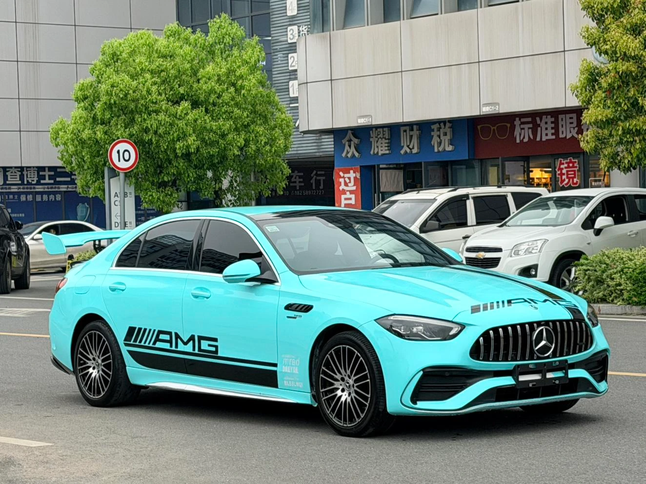 Mercedes-Benz C-Class  260 L Sport Edition - exterior