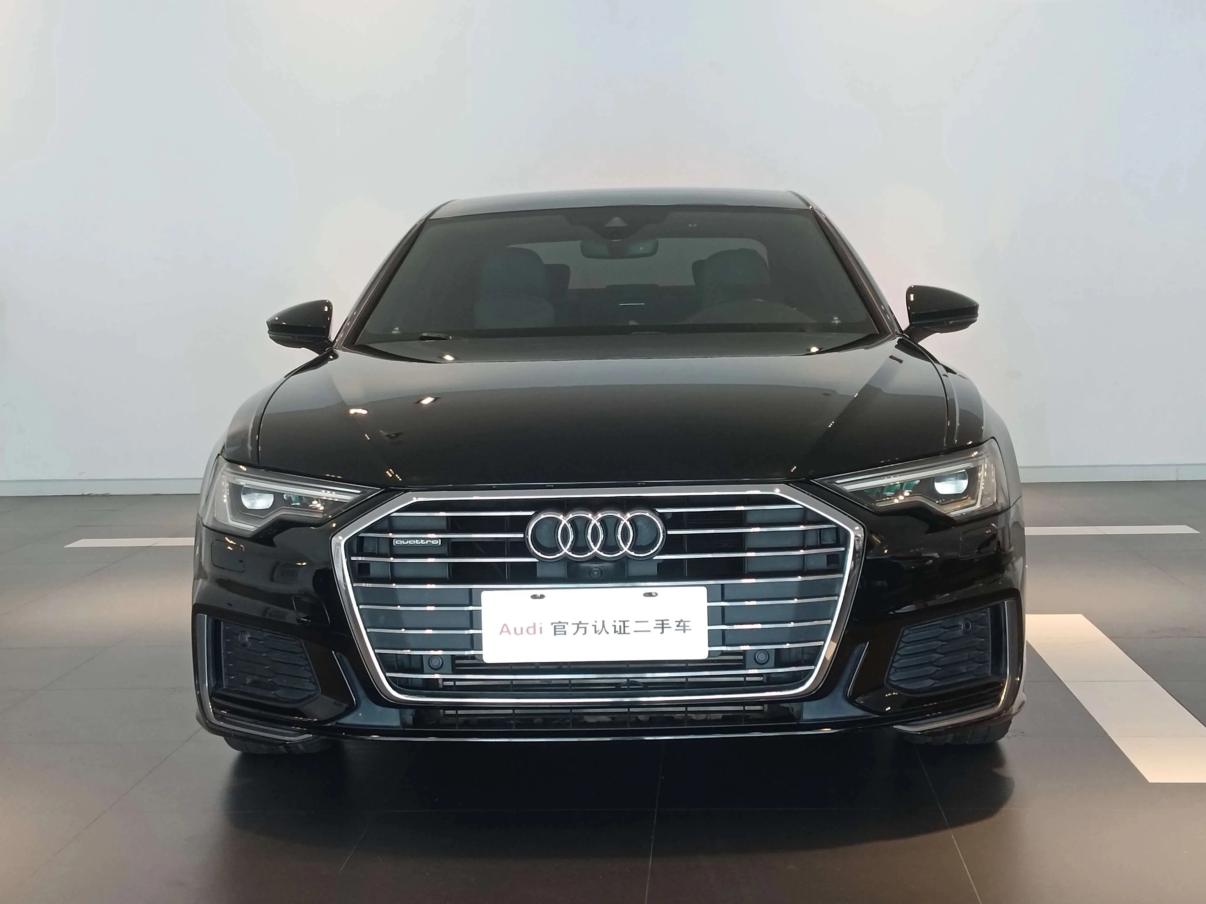 Audi A6L 45 TFSI Elegant Dynamic Trim - exterior