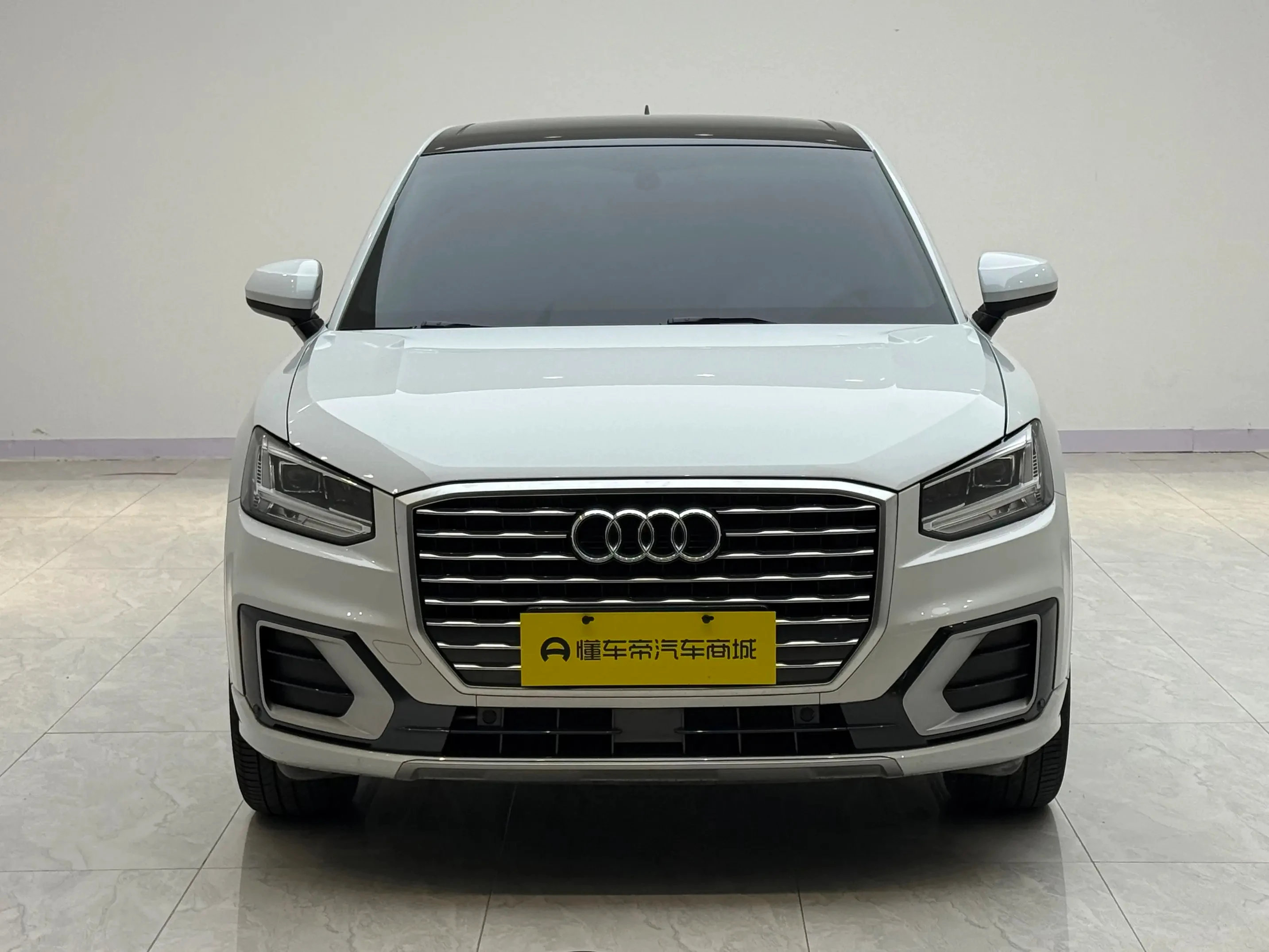 Audi Q2L 35 TFSI Fashion Elegant - exterior