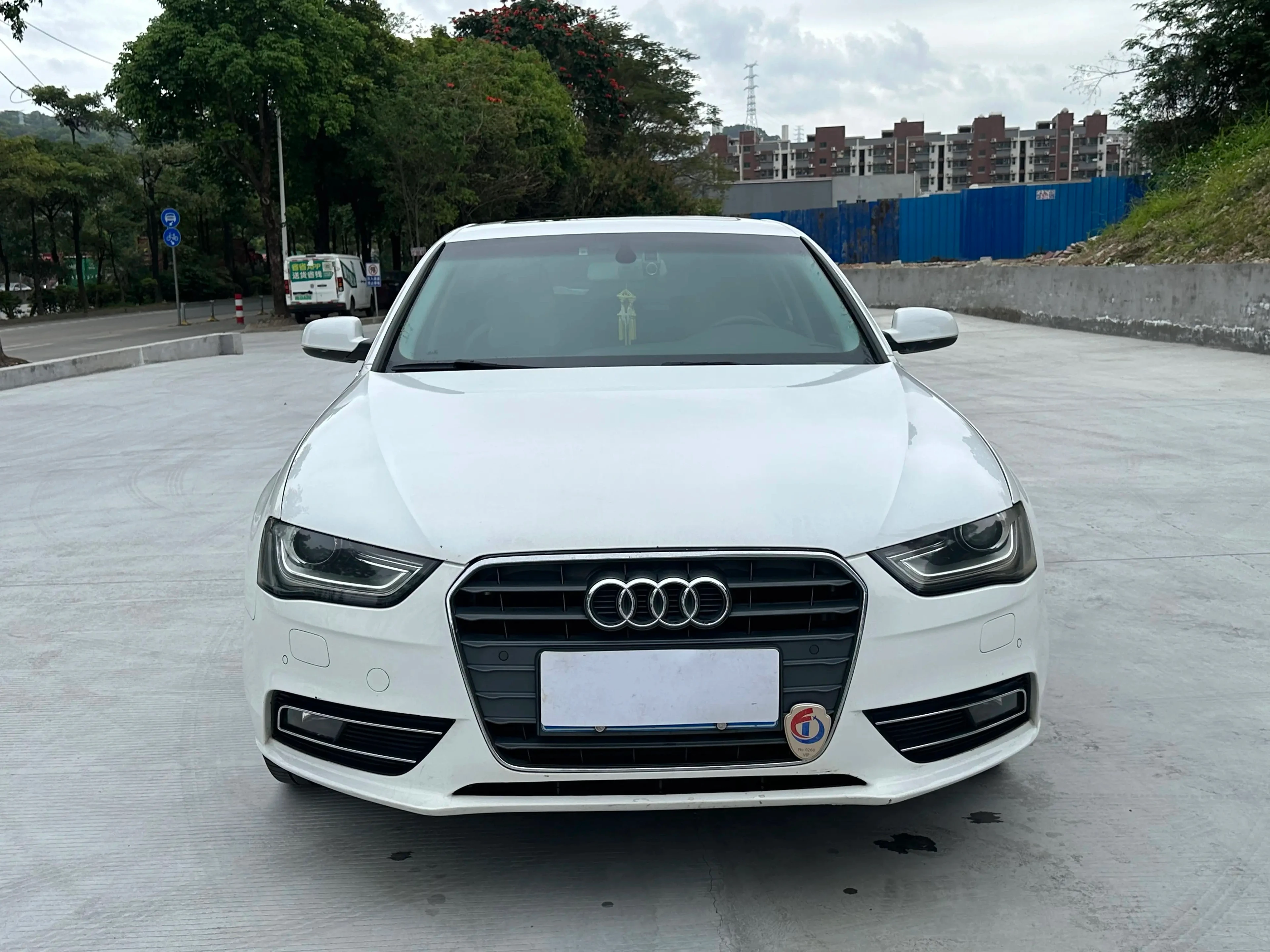Audi A4L 35TFSI Automatic Comfort Model - exterior