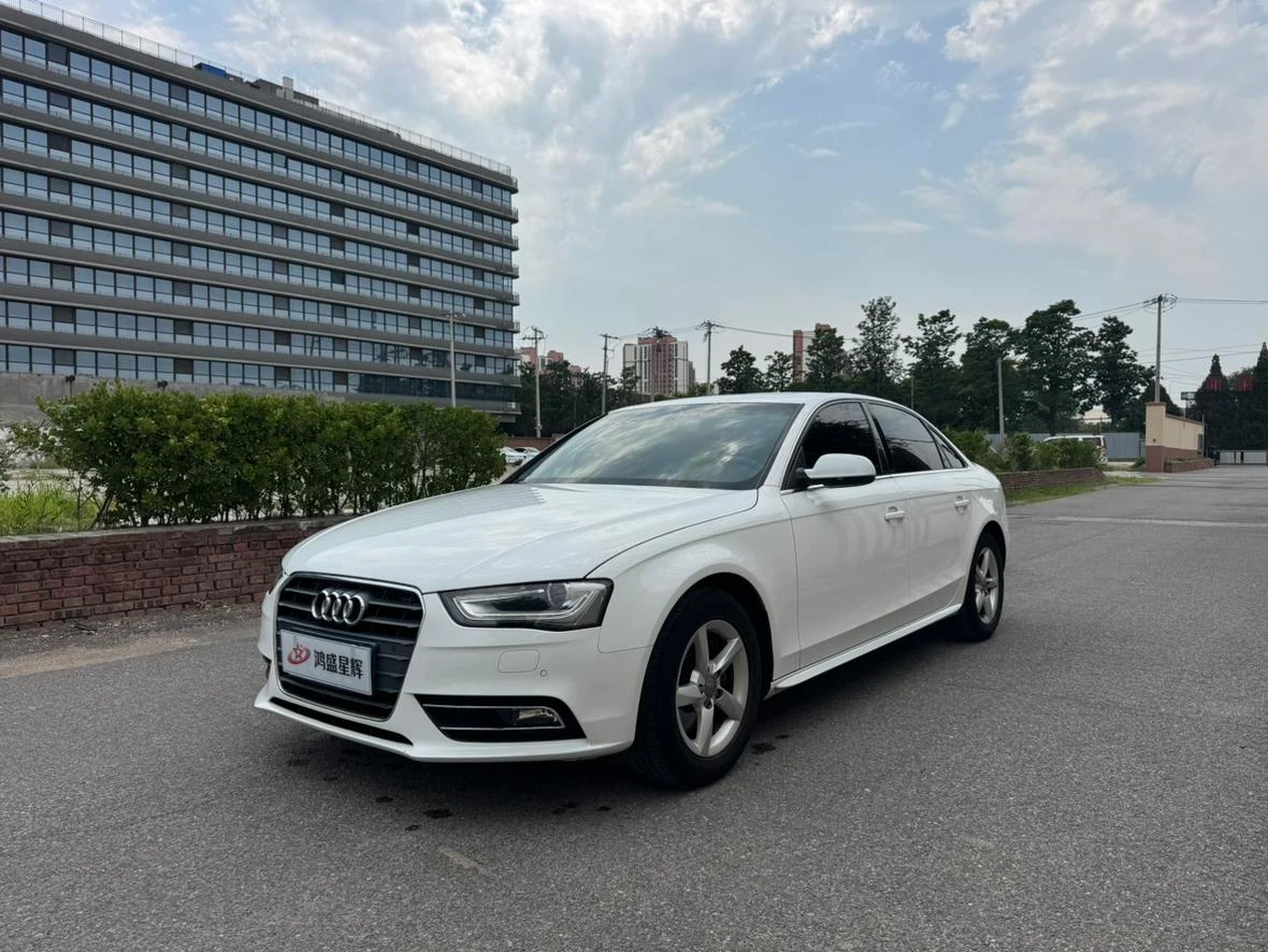 Audi A4L  35 TFSI 