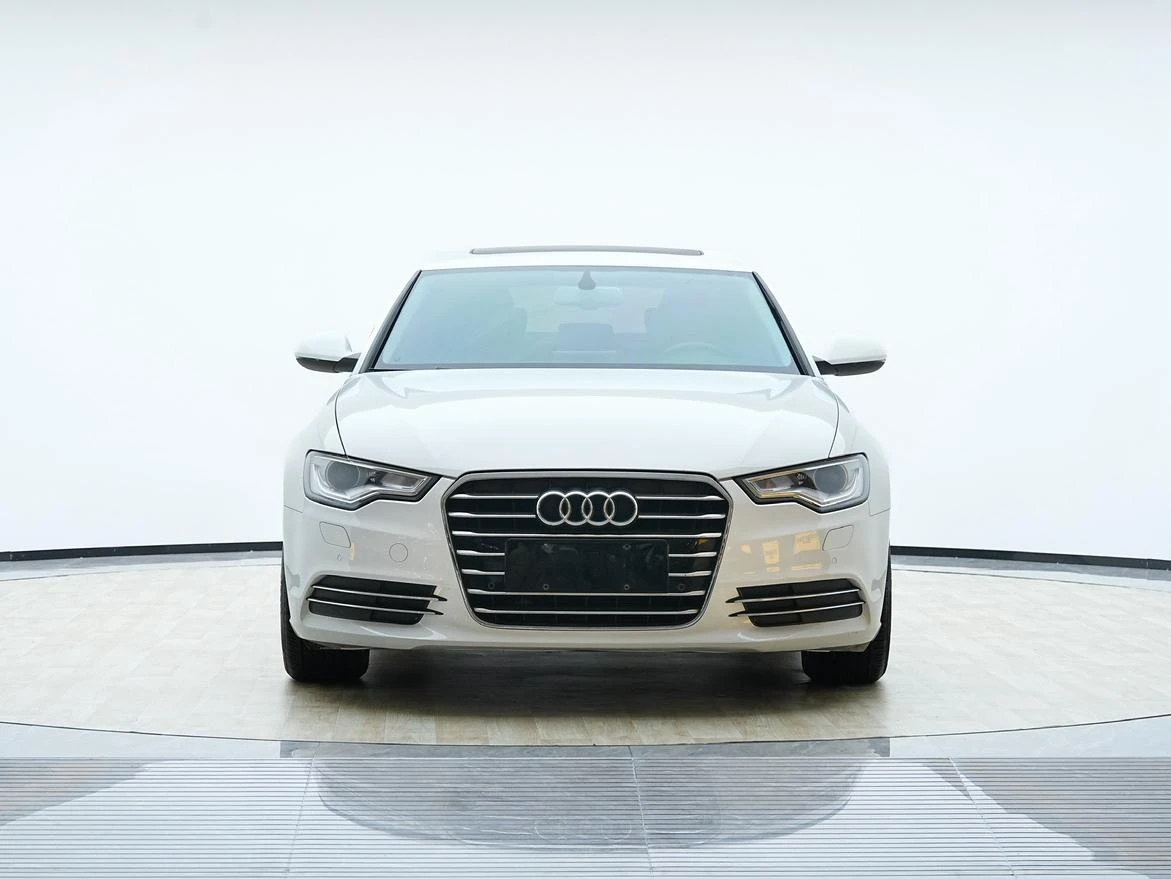 Audi A6L 30 FSI Comfort