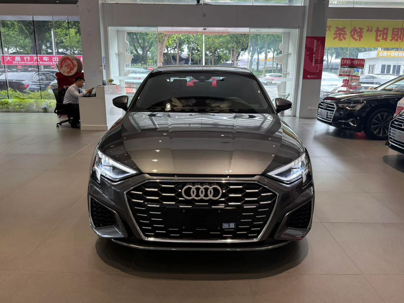 Audi A3L Facelift Limousine 35 TFSI Fashion Sport - exterior