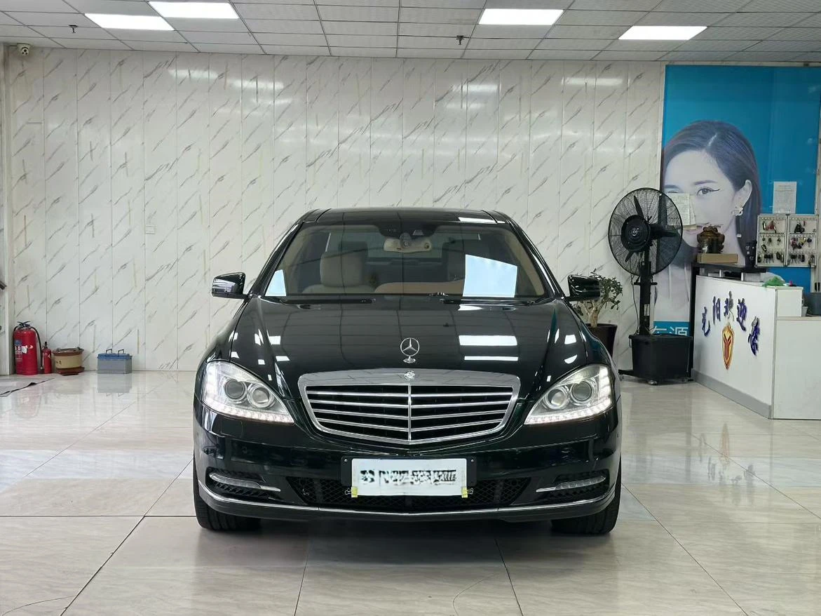 Mercedes-Benz S350 L CGI 4MATIC - exterior