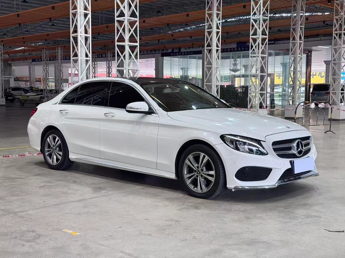 Mercedes-Benz C 200 L  Sport - exterior