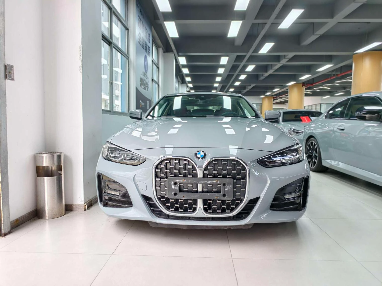 BMW 4 Series 425i M Sport Package - exterior