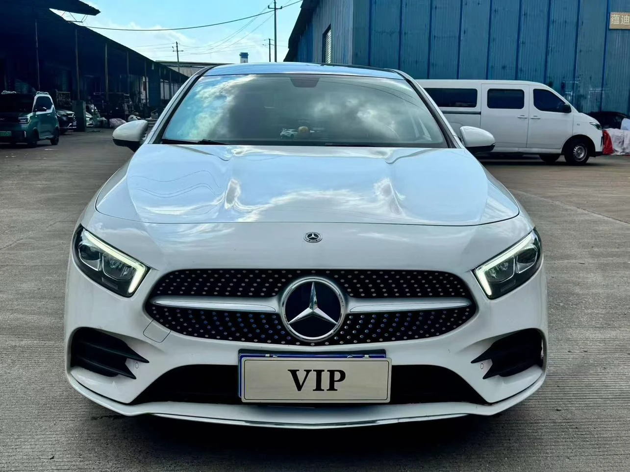 Mercedes-Benz A-Class A200L Facelift Sport Edition - exterior