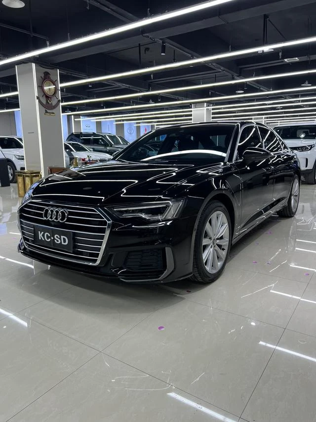 Audi A6L 45 TFSI Premium Selection Dynamic Trim