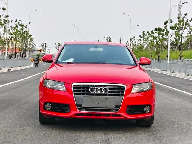Audi A4L Technology - exterior