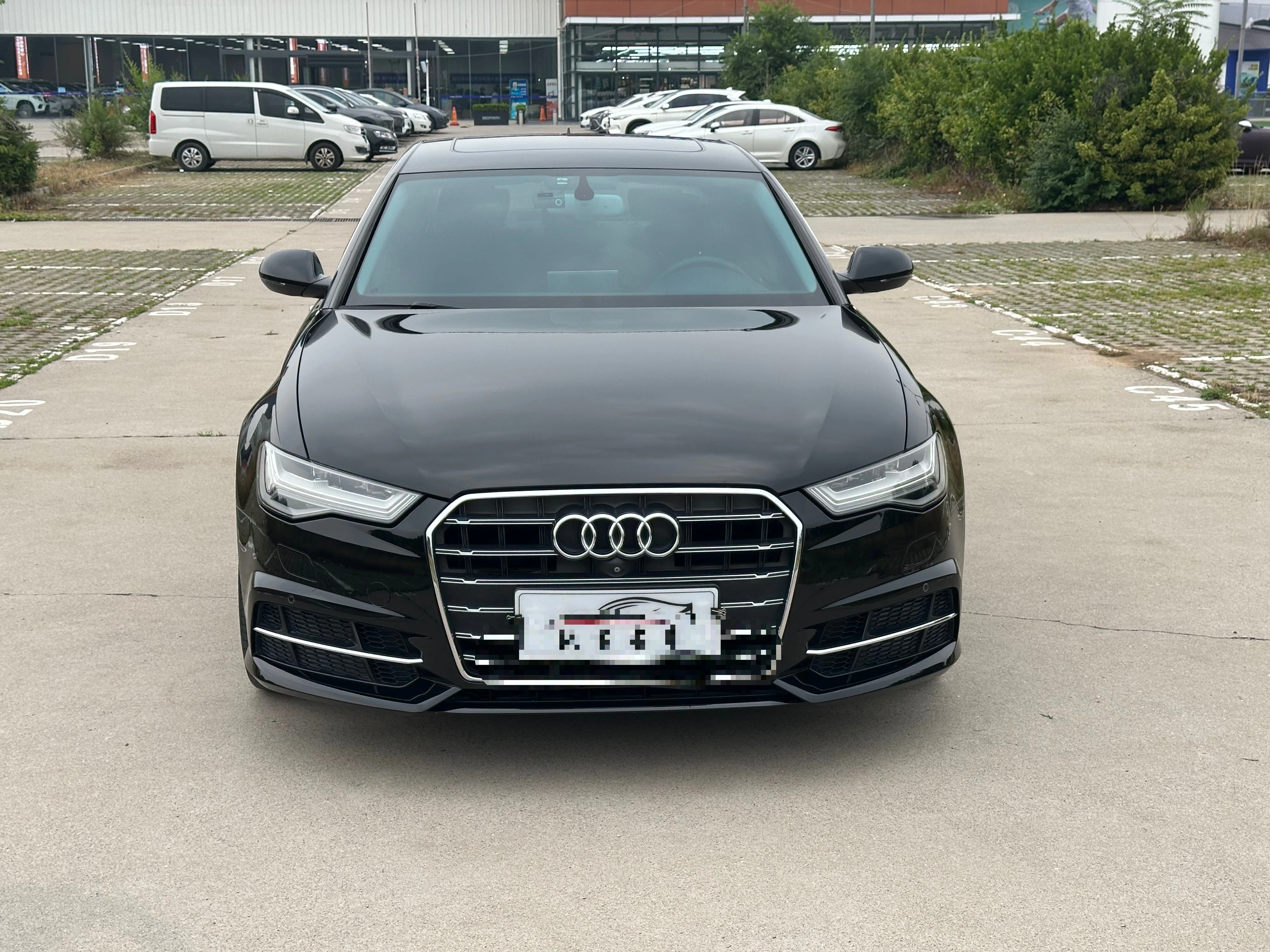 Audi A6 30th Anniversary 30 TFSI Advanced - exterior