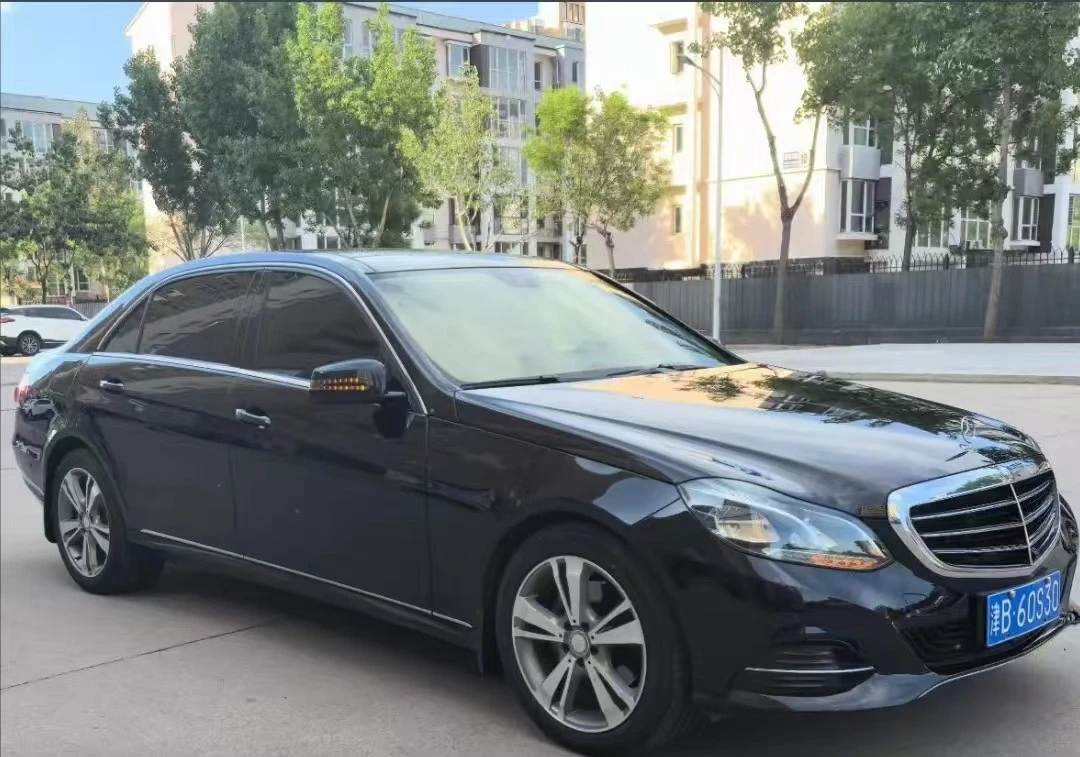 Mercedes-Benz E320L