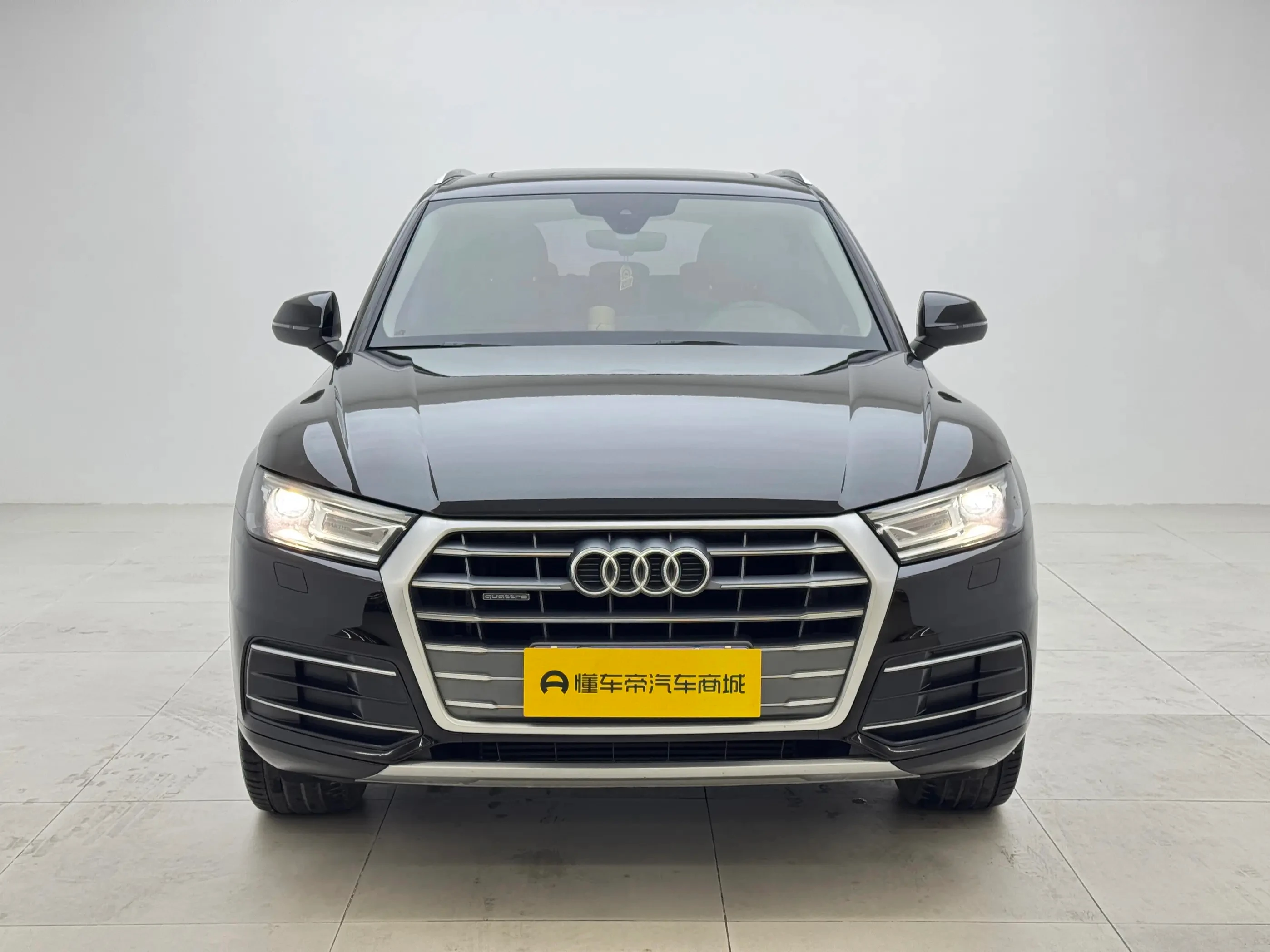 Audi Q5L 40 TFSI Rongxiang Progressive Trim - exterior