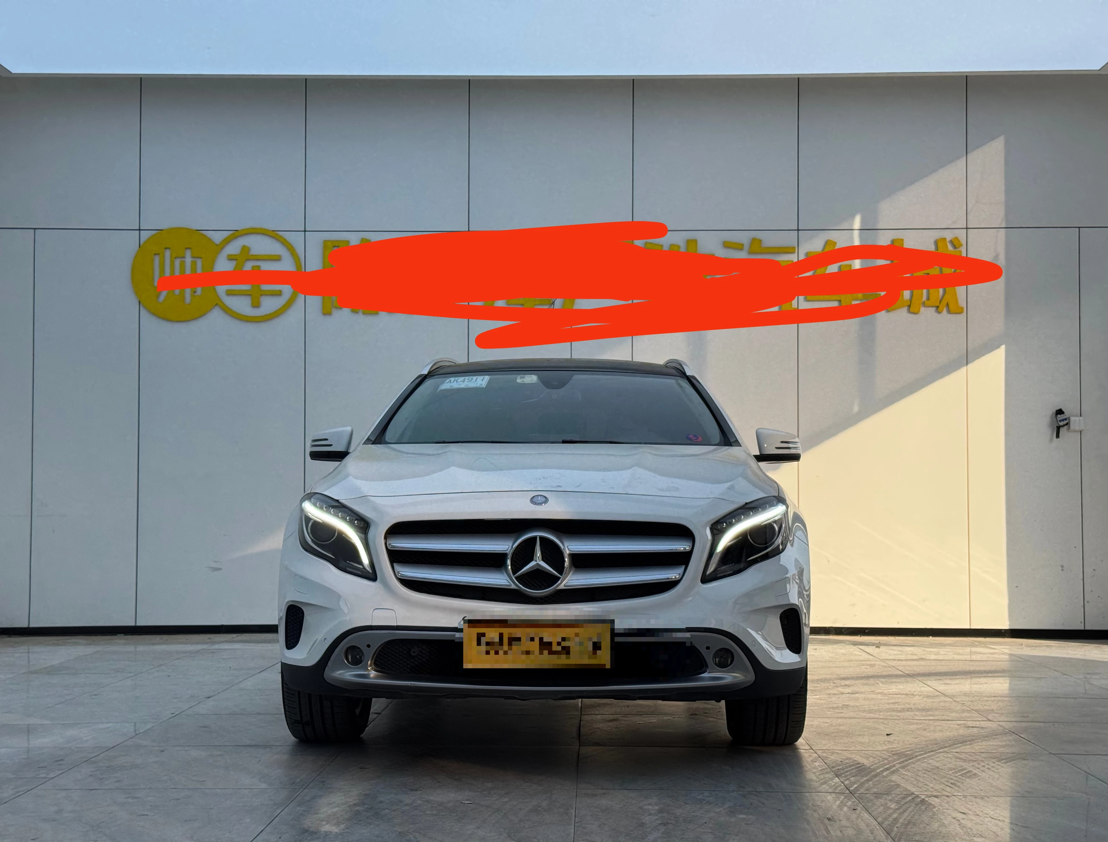 Mercedes-Benz GLA200