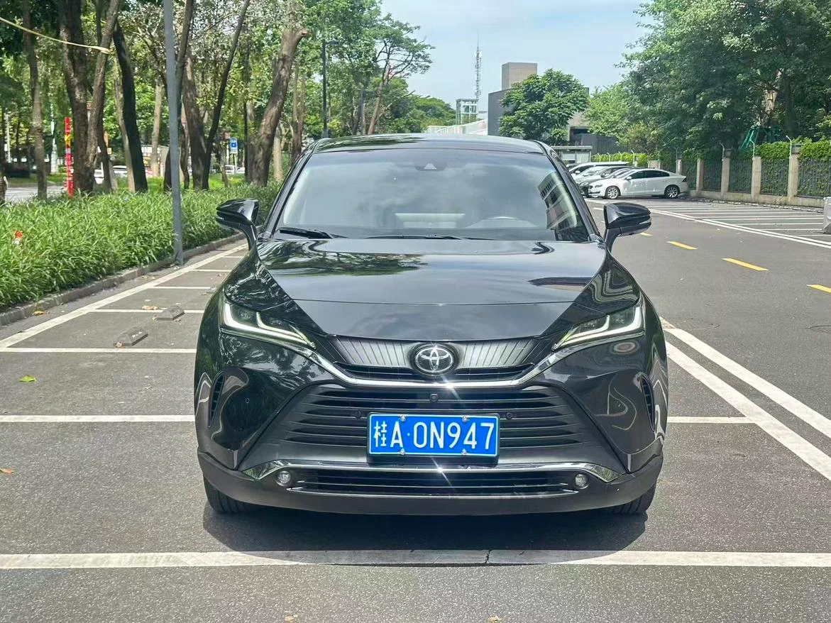 Toyota Harrier 2.0L CVT 2WD (Luxury Trim) - exterior
