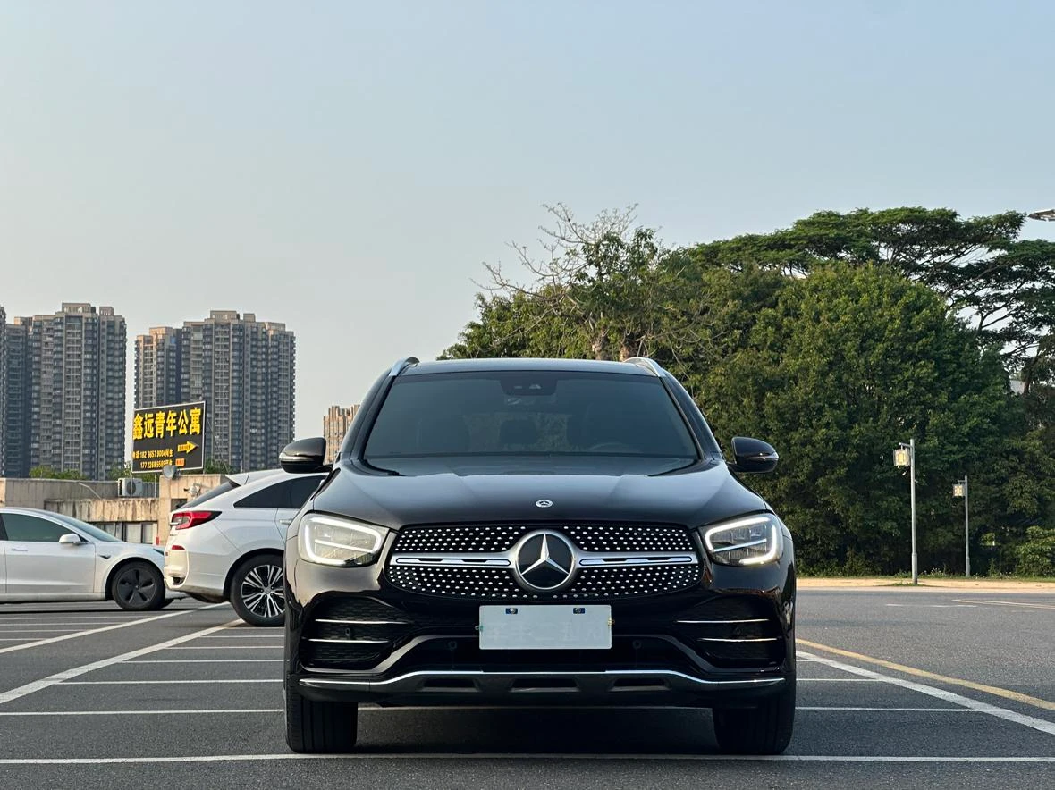 Mercedes-Benz GLC 300 L 4MATIC Dynamic Edition