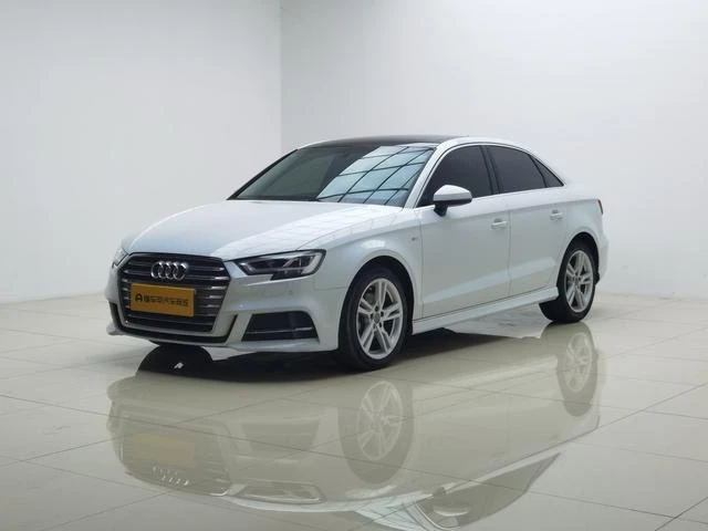 Audi A3 35 TFSI Fashion Trim