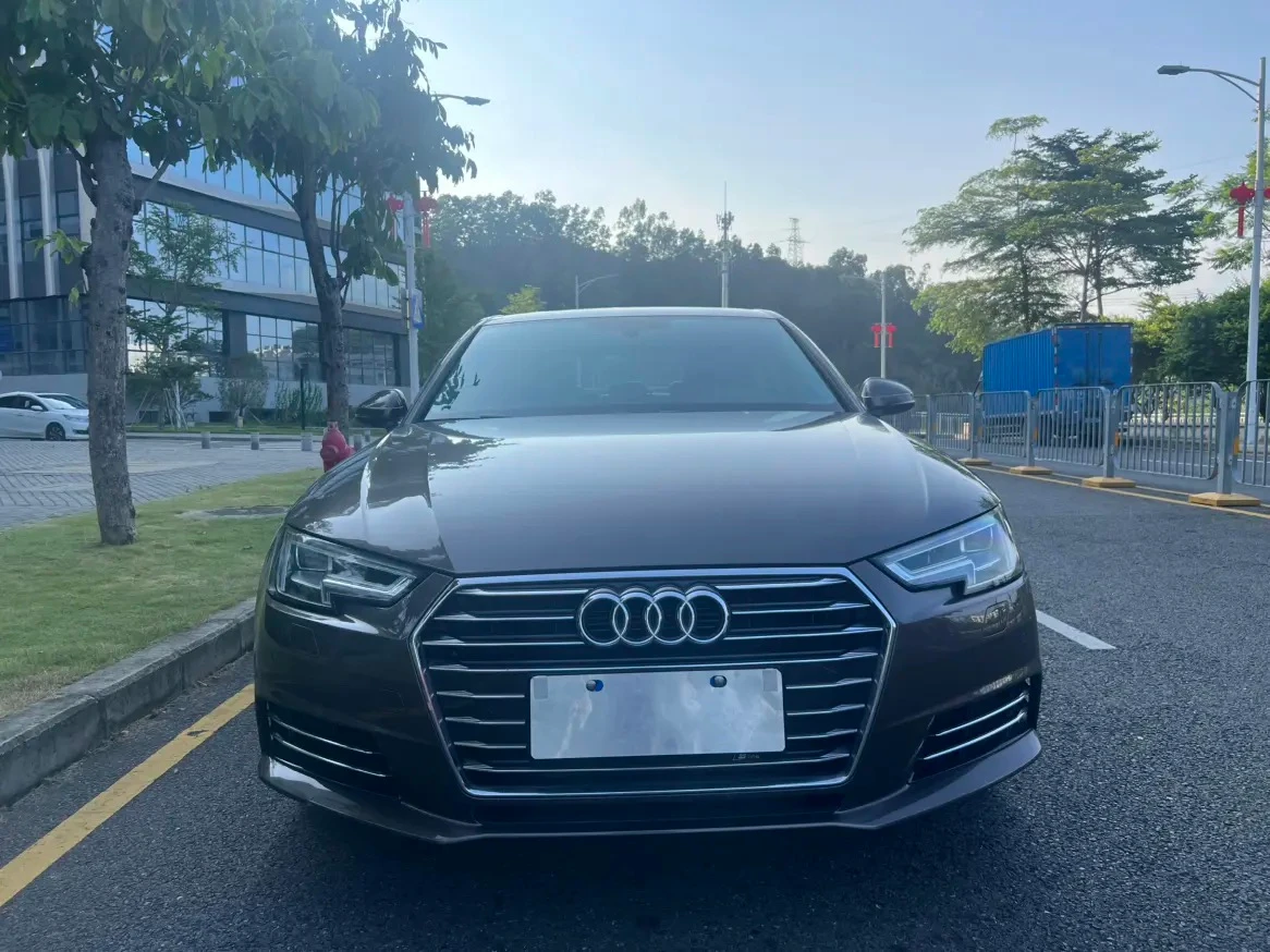 Audi A4L  40TFSI  - exterior