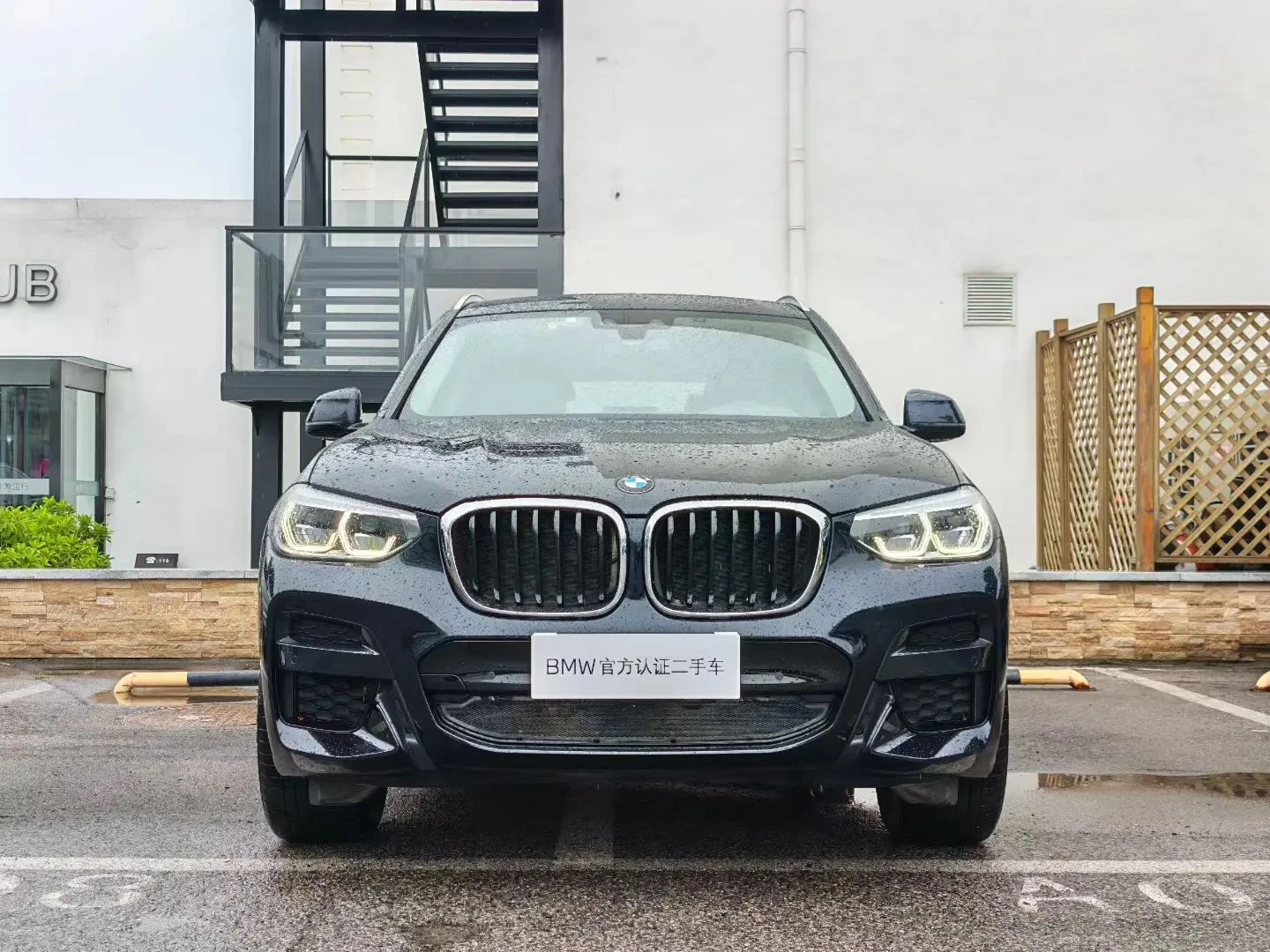 BMW X3 28i M Sport - exterior