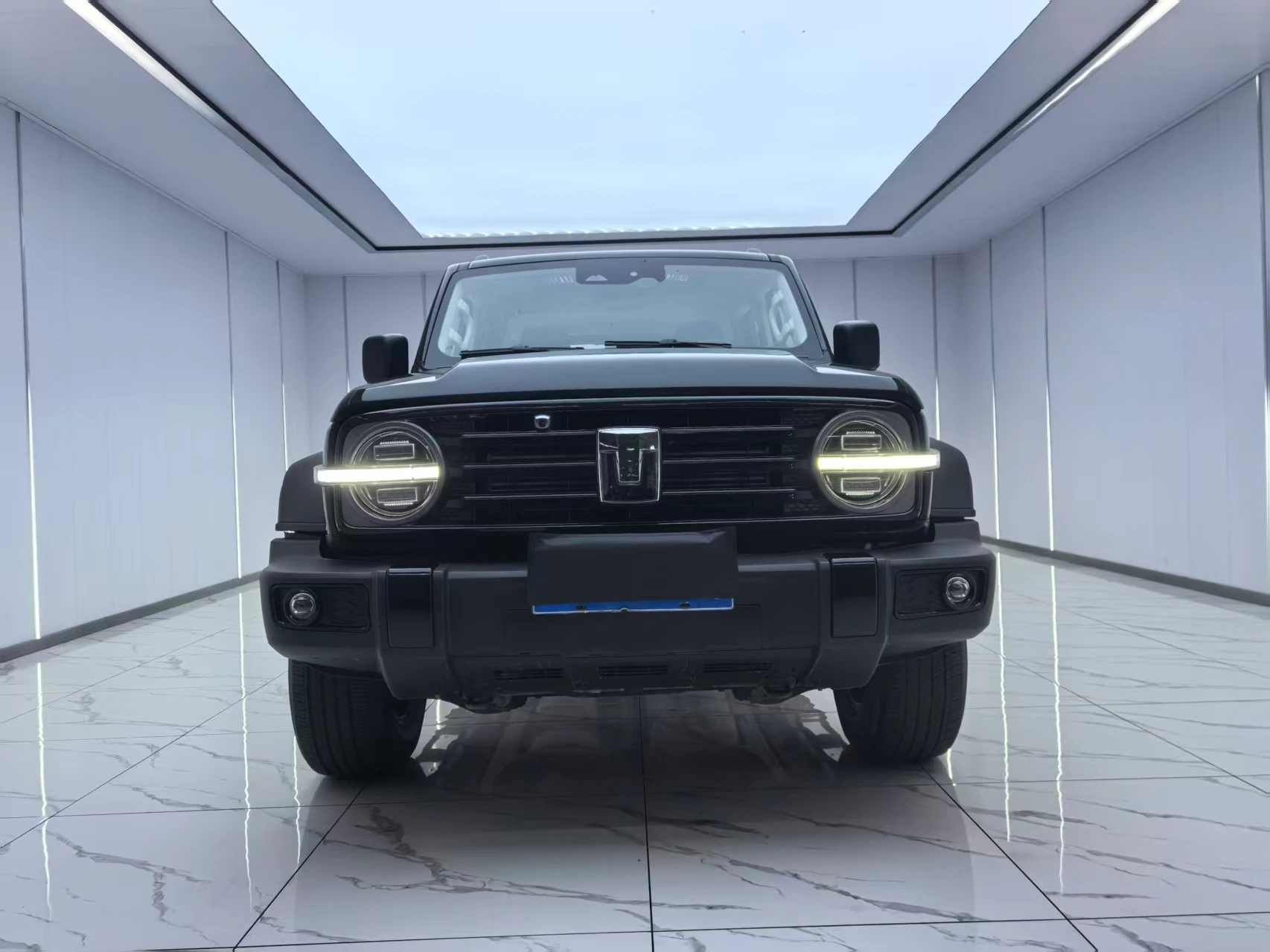 GWM Tank 300 Off-Road Challenger - exterior
