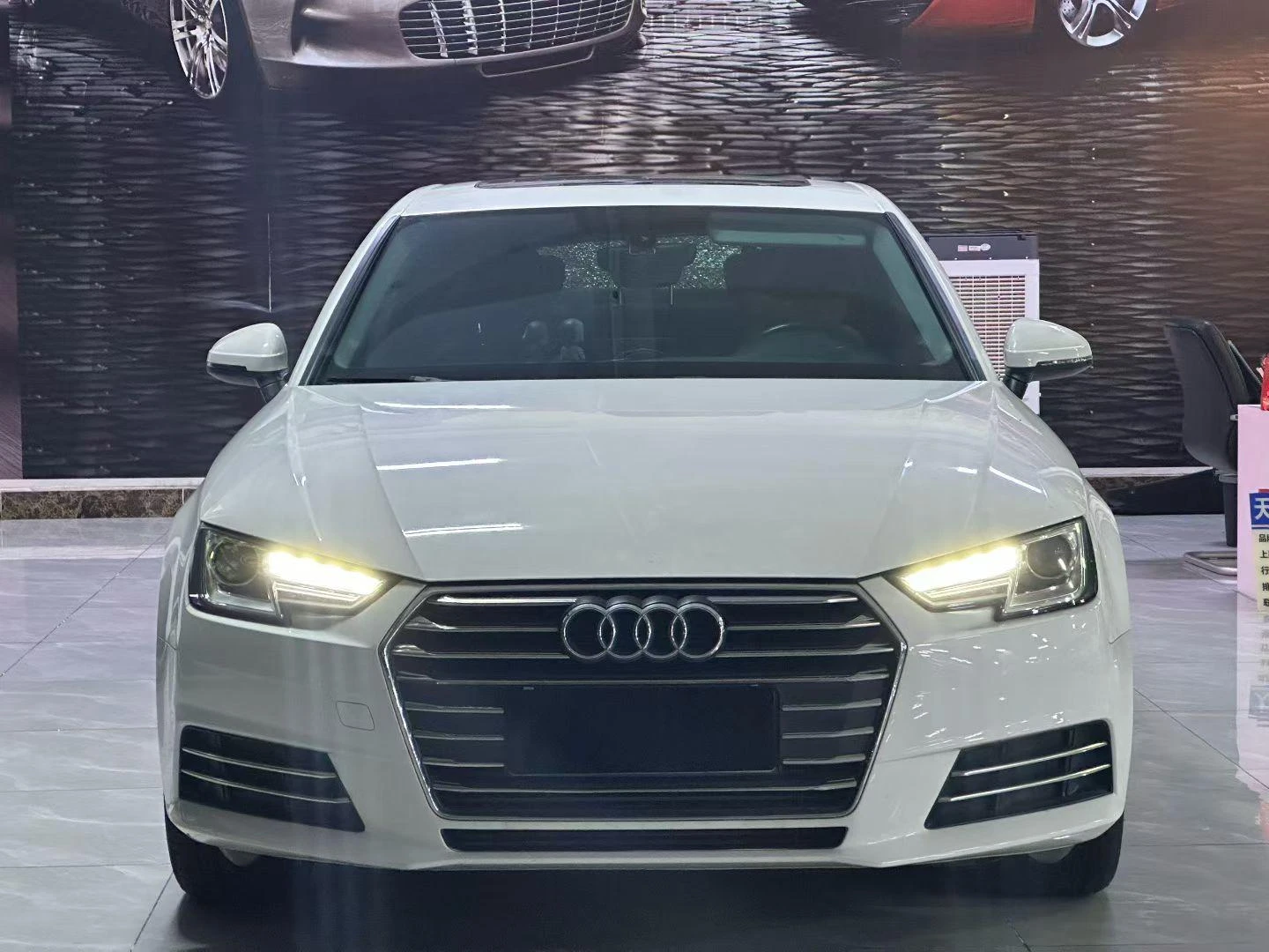 Audi A4L 2017 Plus 40 TFSI Premium - exterior