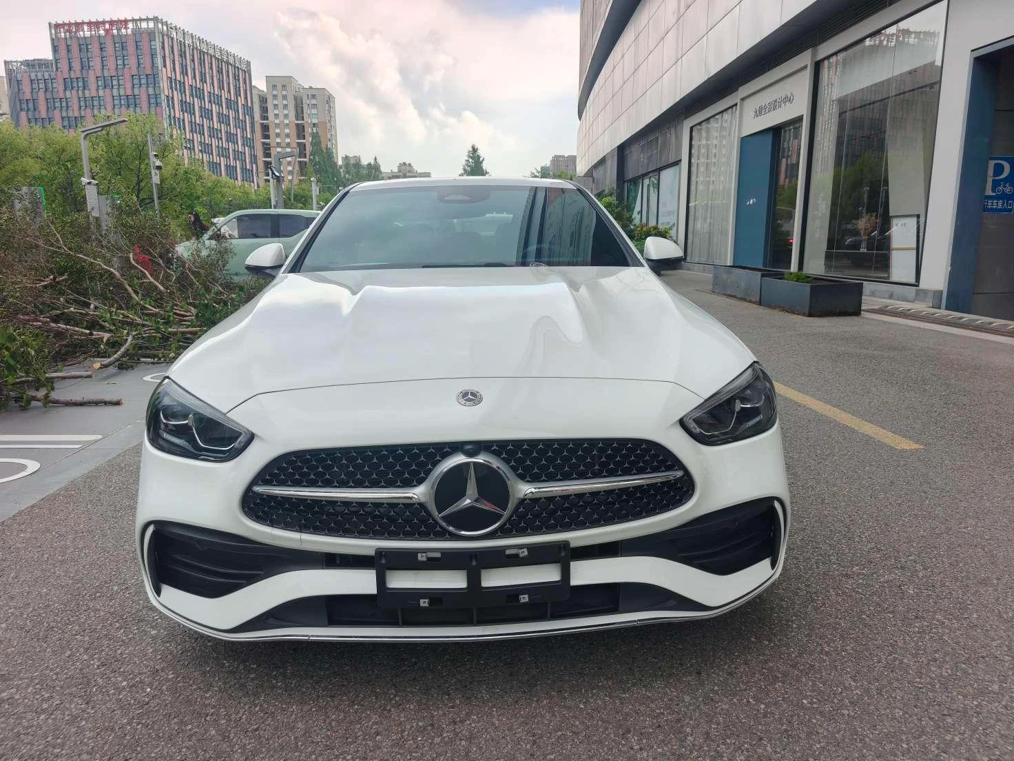 Mercedes-Benz C-Class C200 L Sport - exterior