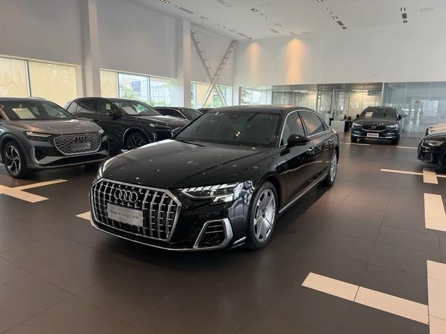 Audi A8L 55 TFSI Founder's Edition