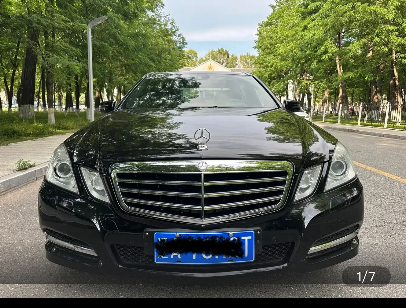 Mercedes-Benz E-class E300L Fashion Edition - exterior