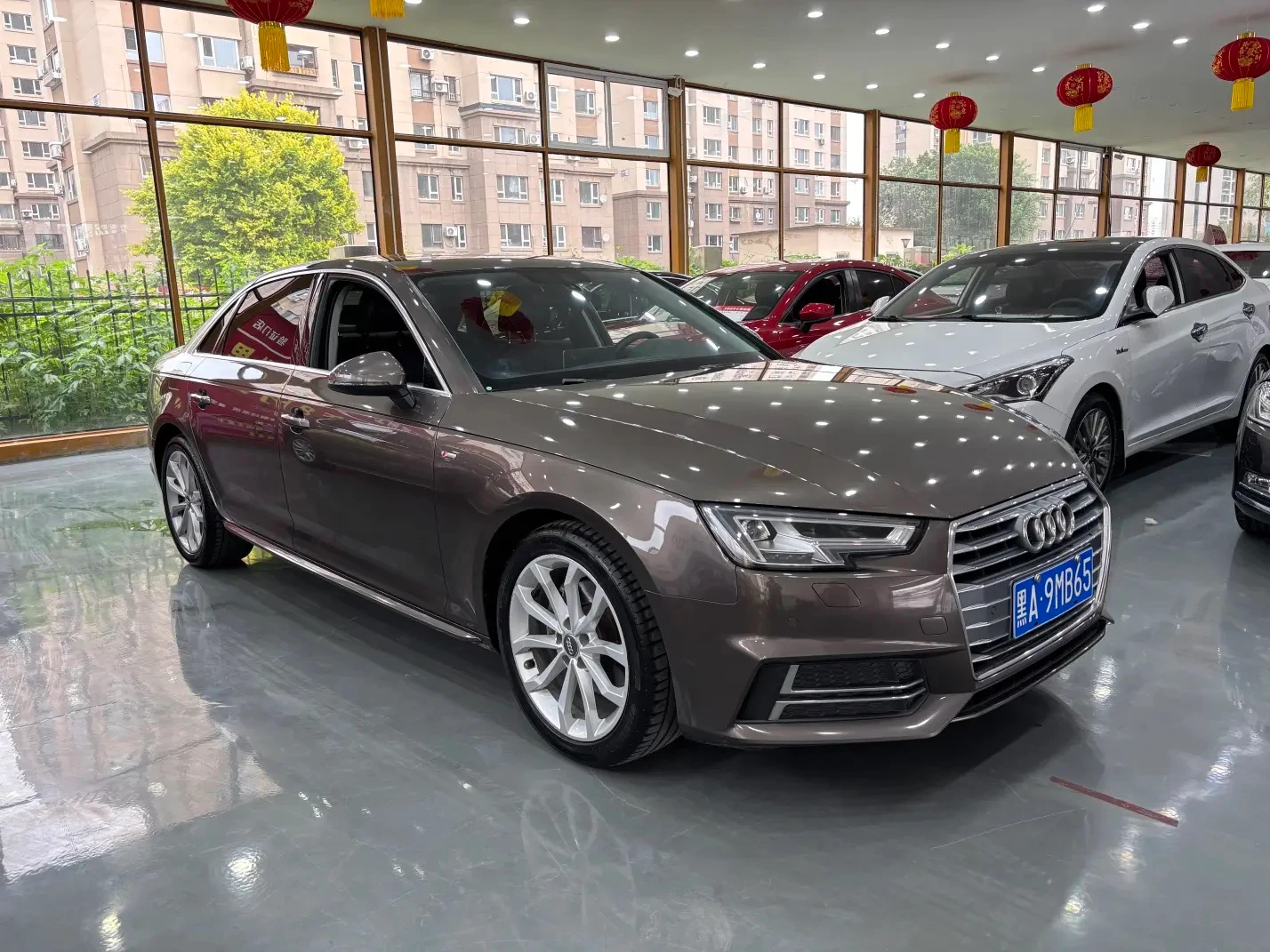 Audi A4L 40 TFSI 30th Anniversary Edition  - exterior