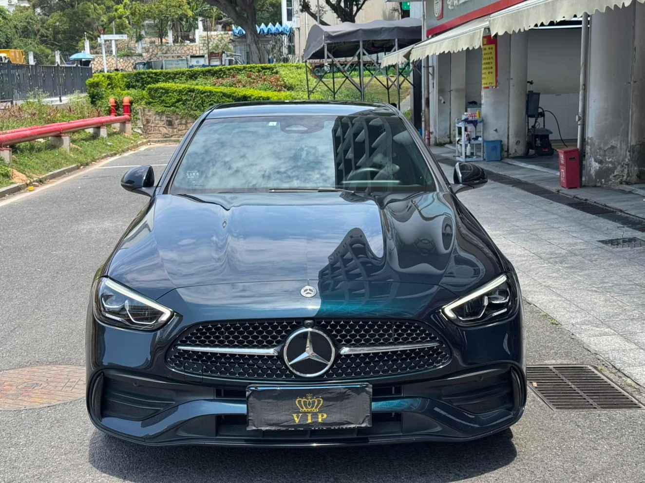 Mercedes-Benz C-Class  260 L Night Edition Sport