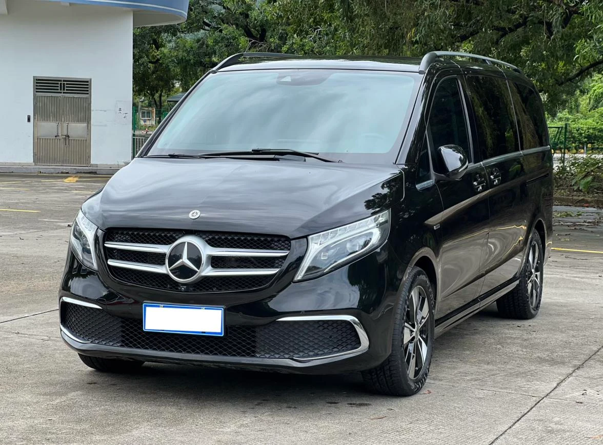 Mercedes-Benz V-Class V260