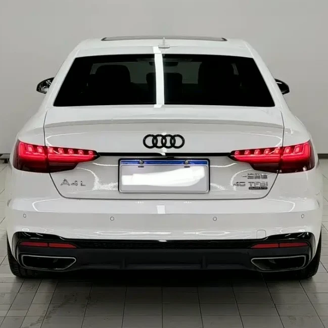 Audi A4L 45 TFSI Premium Selection - exterior