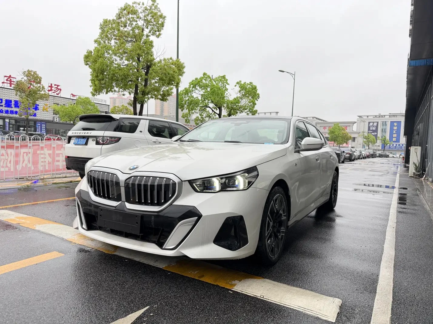 BMW 5 Series 530Li Luxury