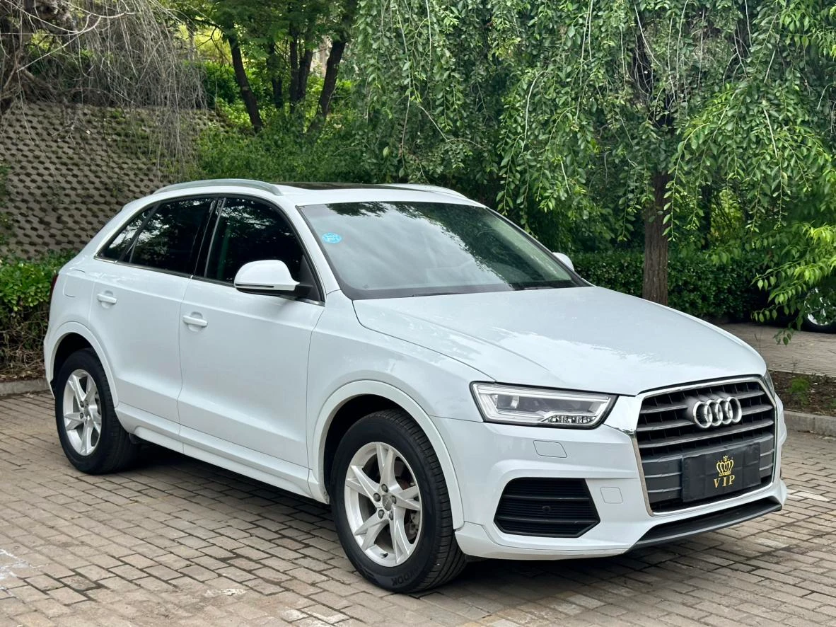 Audi Q3 35 30th Anniversary Edition - exterior
