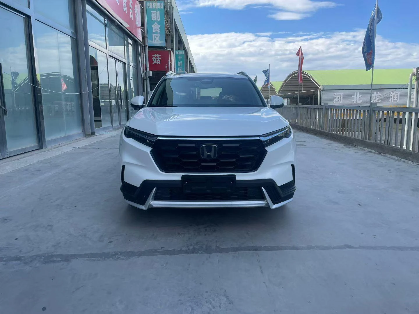Honda CR-V 240 Turbo CVT 2WD Fengshang - exterior