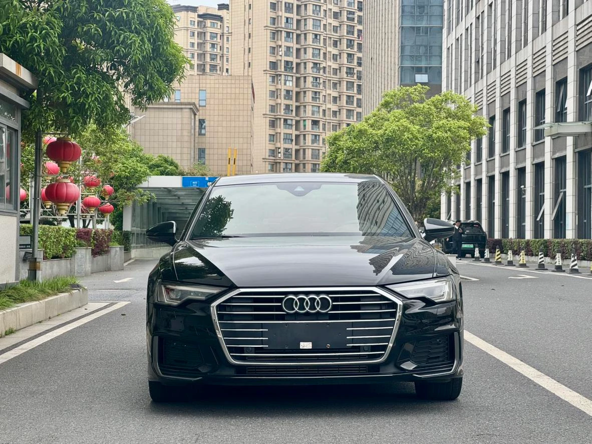 Audi A6L 40 TFSI - exterior