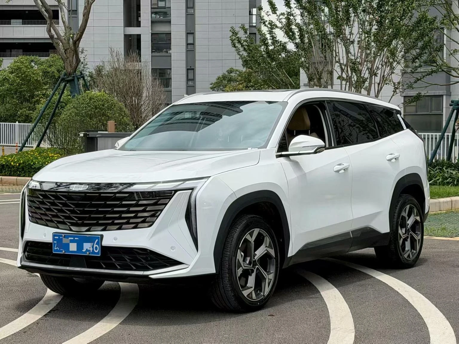 Geely Boyue L 1.5TD DCT Premium