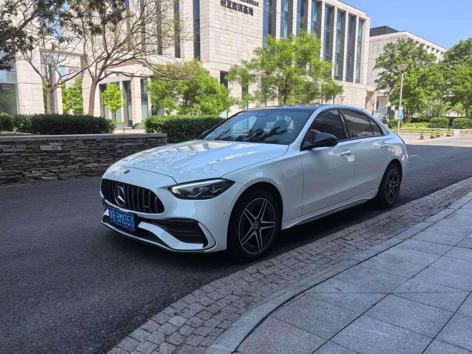 Mercedes-Benz C-Class C 260 L Night Edition Sport