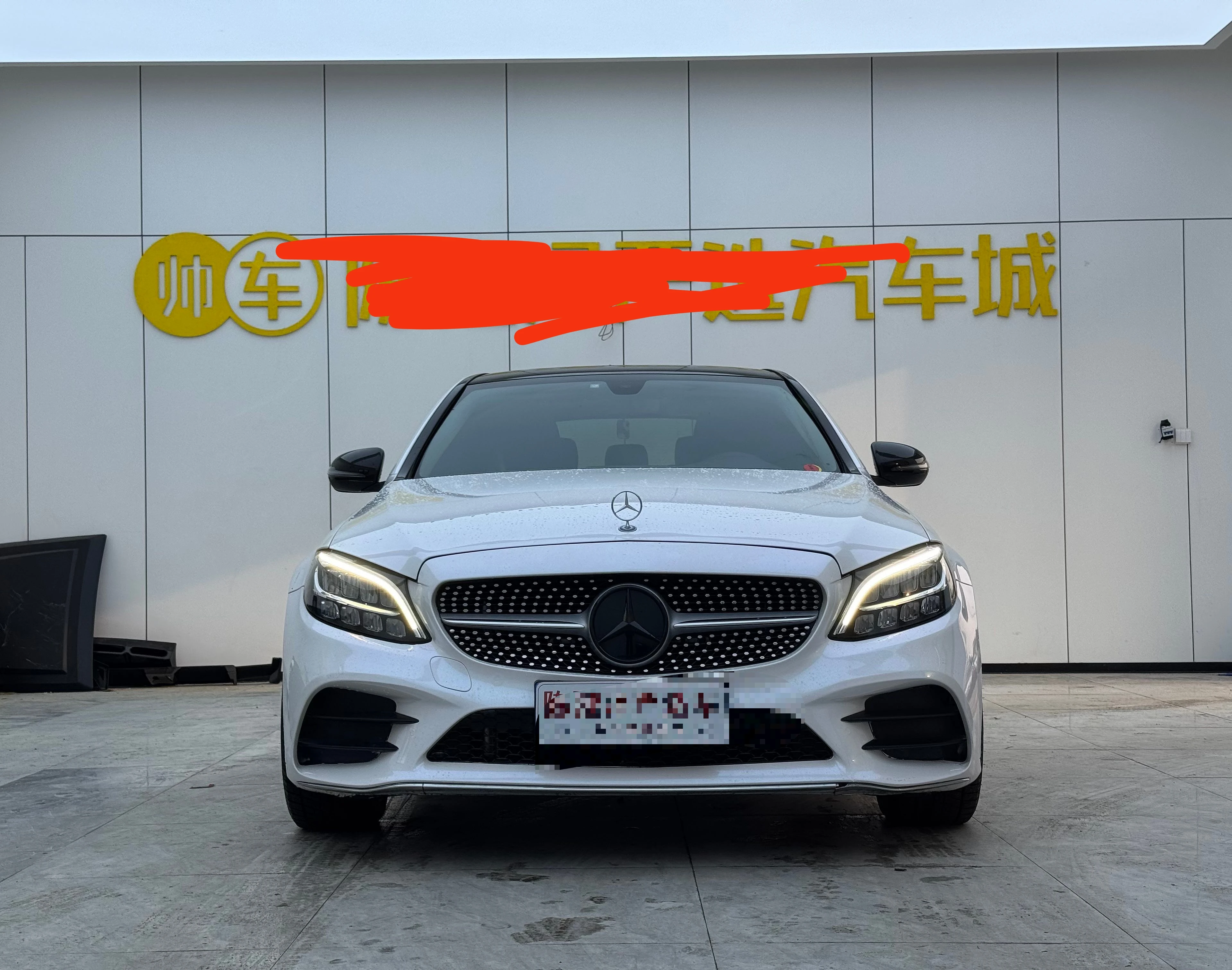 Mercedes-Benz C200L