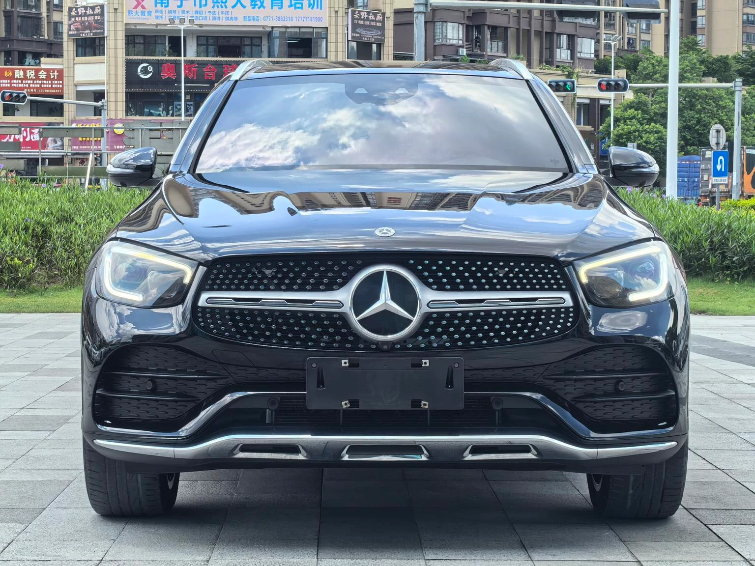 Mercedes-Benz GLC-Class  300 L 4MATIC