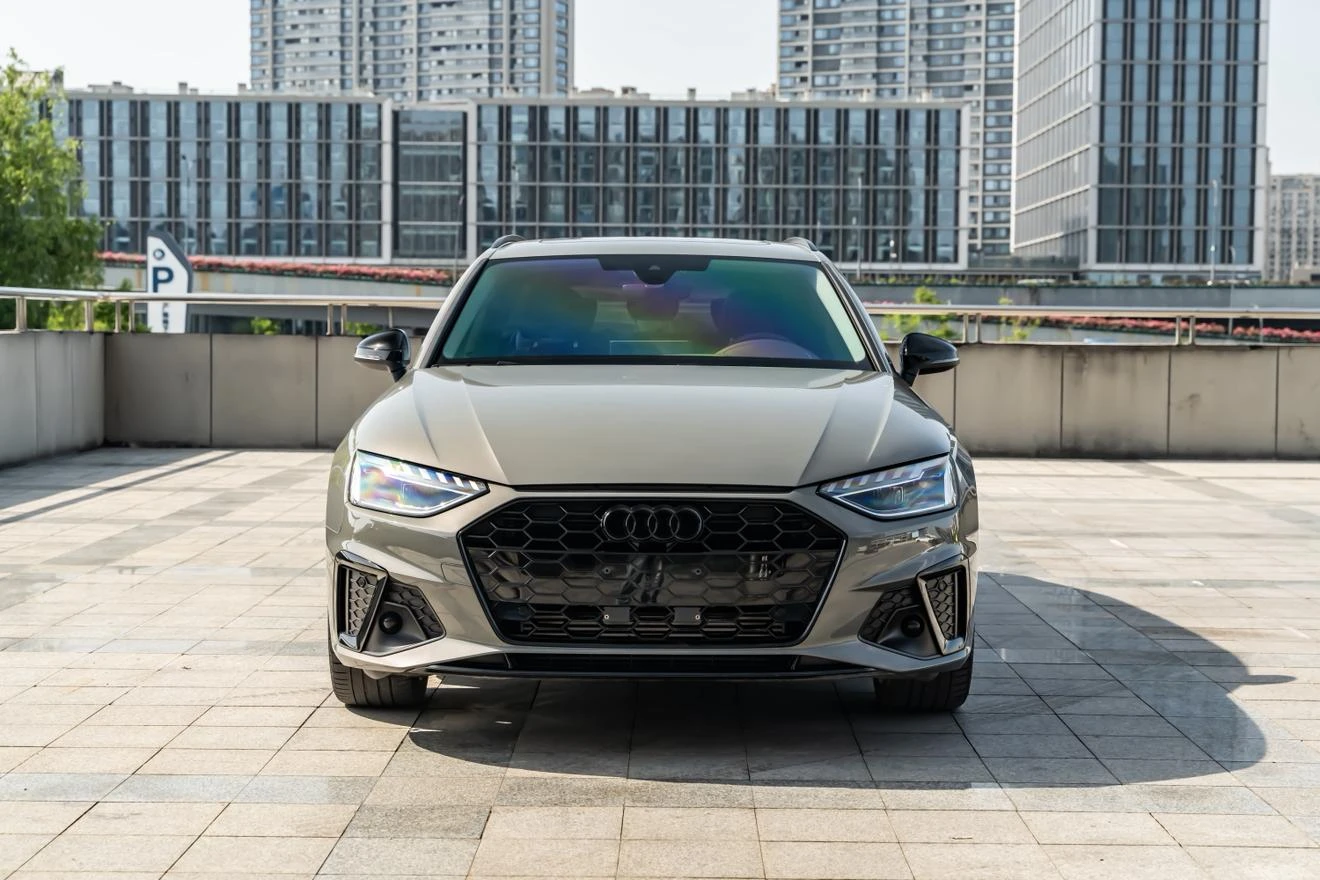 Audi A4 Avant 40 TFSI Fashion Dynamic - exterior