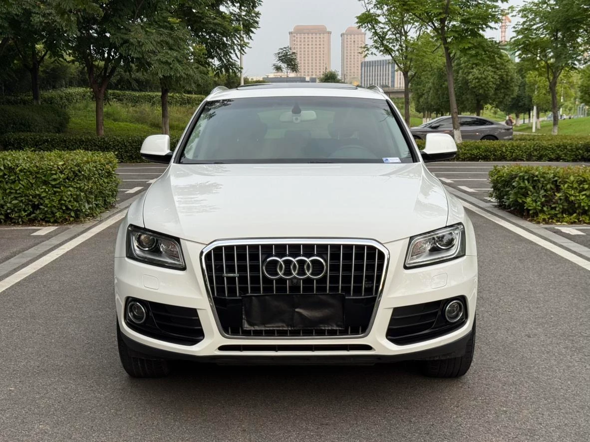 Audi Q5 40 TFSI Dynamic