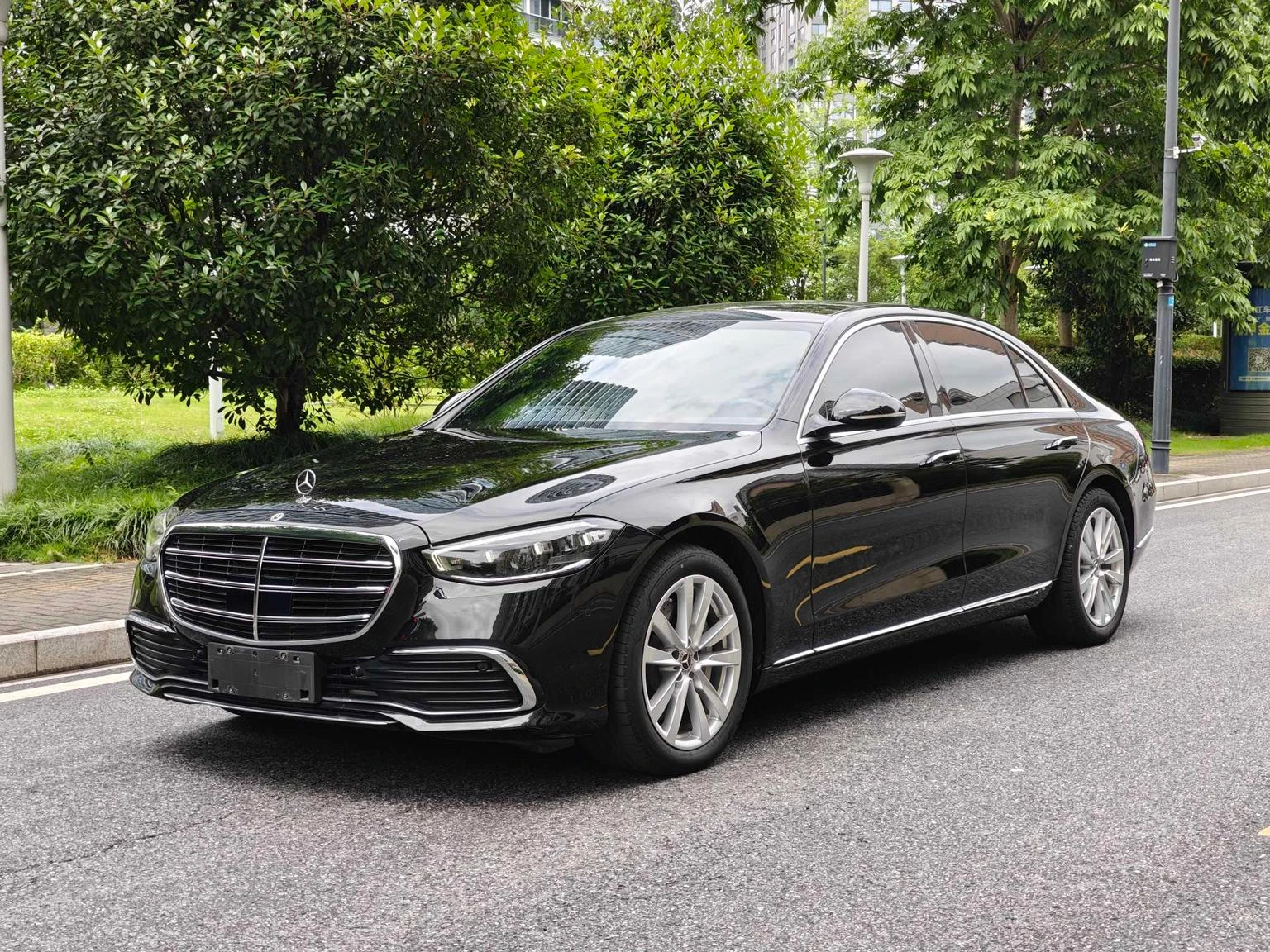 Mercedes-Benz S-Class S400 L Business