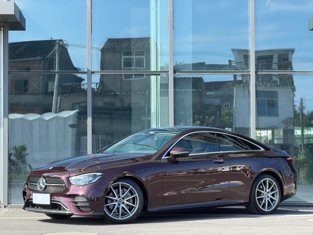 Mercedes-Benz E-Class 260 Coupe