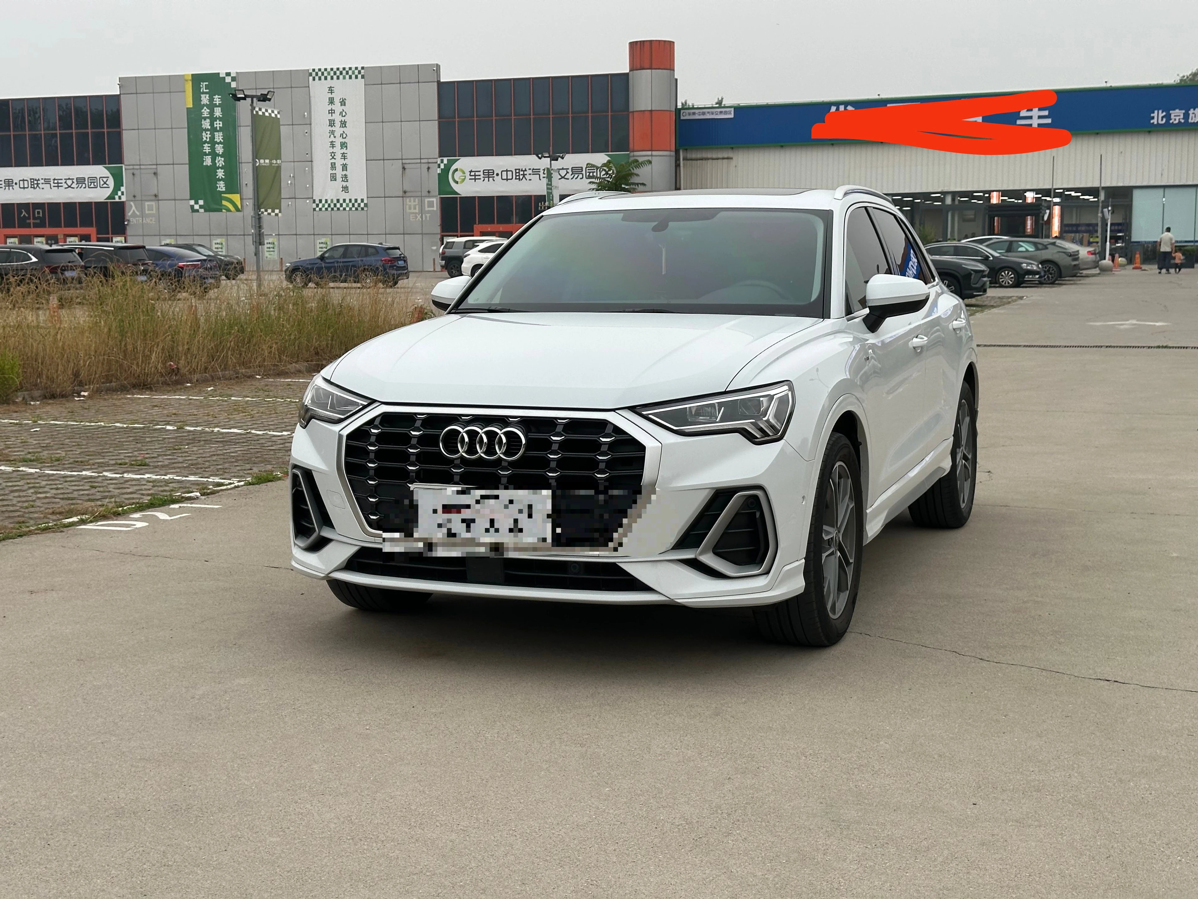 AUDI Q3 40 TFSI