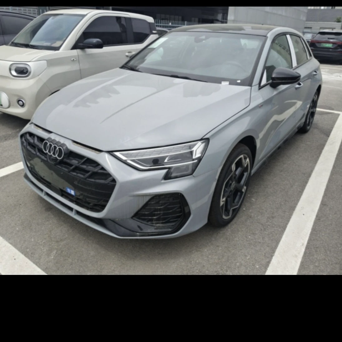 Audi A3L 35 TFSI Flying Premium 