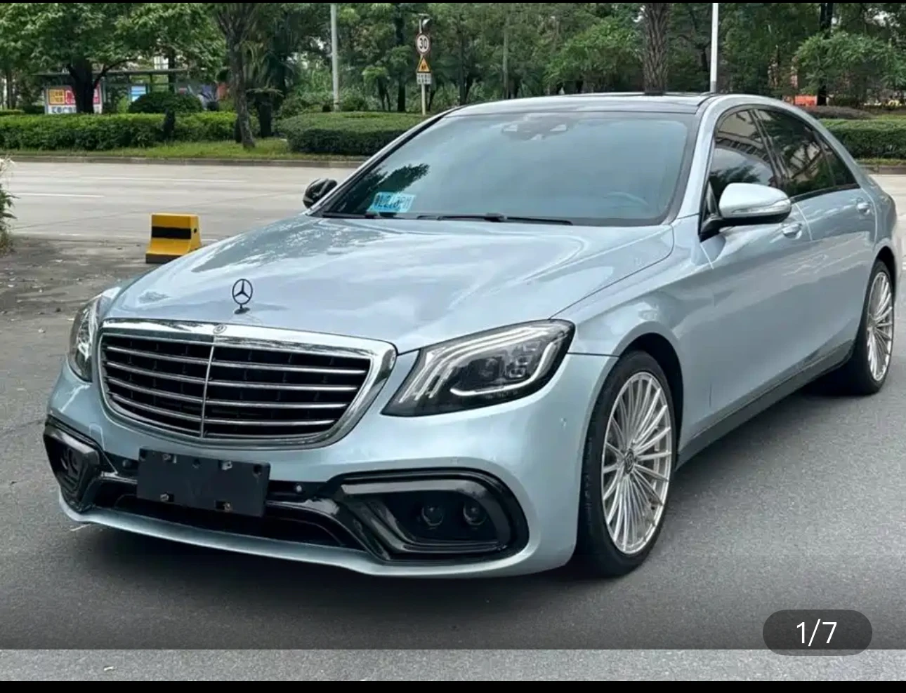 Mercedes-Benz S320L 