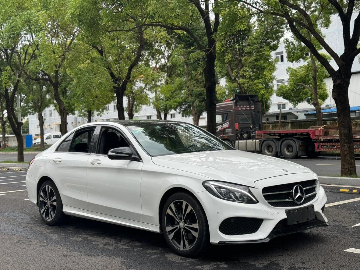 Mercedes-Benz  C 200 Sport 4MATIC - exterior