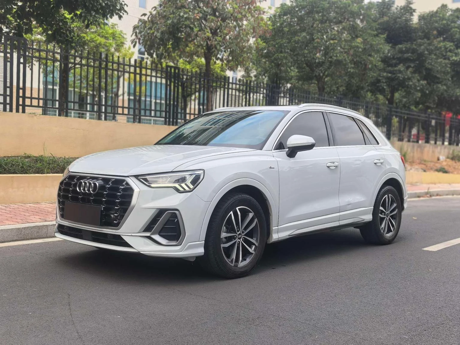 Audi Q3 35 TFSI (Entry Dynamic Trim)