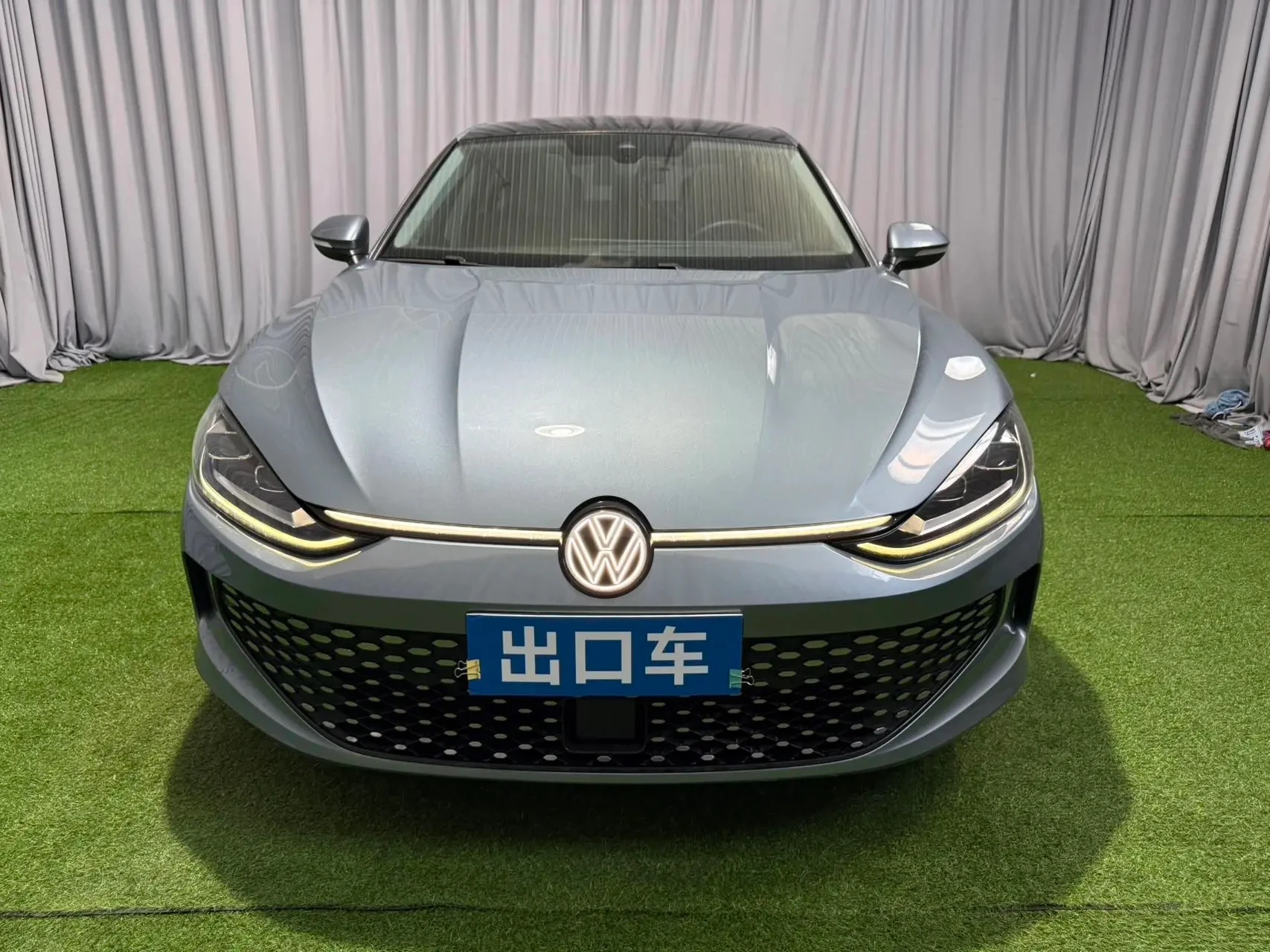 Volkswagen Lamando L 280 TSI DSG Cool & Spicy Edition - exterior